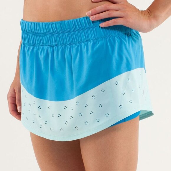 Lululemon Run: Breeze By Skirt *Laser Cut Tennis Skirt with Shorts- Size 8 - Picture 4 of 15